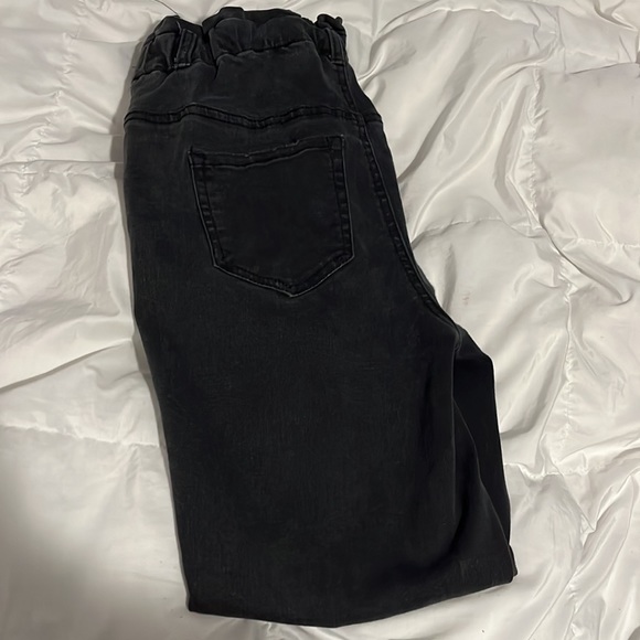 Vanilla star high waisted black pants. Size 1. - Picture 3 of 5